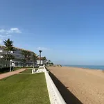 ático En Primerísima Linea De Playa!!! Apartamento *