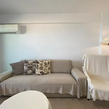 Atico En Primerisima Linea De Playa!!! * Dénia