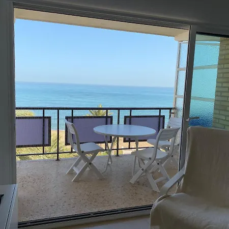 Atico En Primerisima Linea De Playa!!! * Dénia