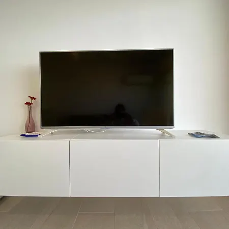 Atico En Primerisima Linea De Playa!!! * Dénia