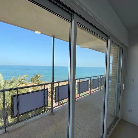 Atico En Primerisima Linea De Playa!!!