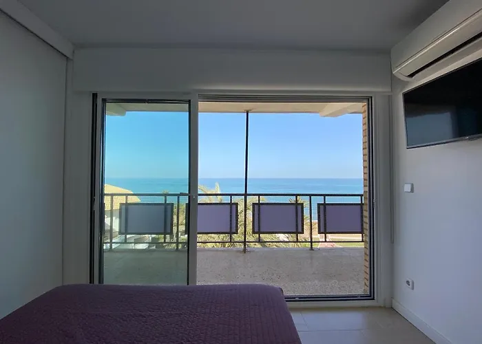 Atico En Primerisima Linea De Playa!!! دينايا